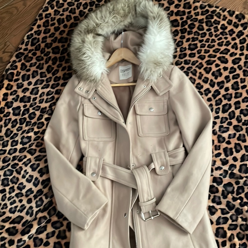 Esprit Fur Trimmed Coat/Women’s/Beautiful Coat/Size S